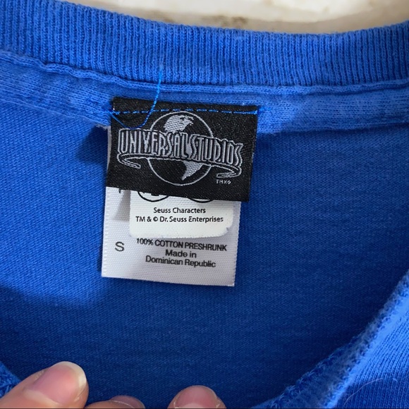 Universal Studios Doctor Seuss “I’m with thing 2” - Picture 3 of 10